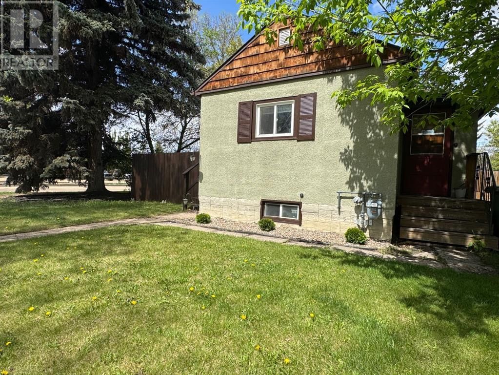 5420 48 AVENUE Image 4