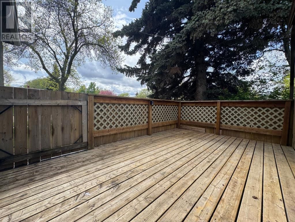 5420 48 AVENUE Image 7