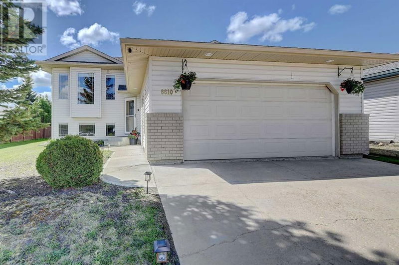 6610 98c Street Grande Prairie, Alberta