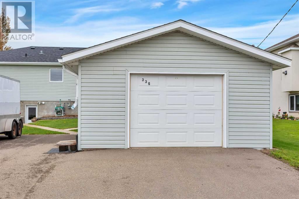 336 5 AVENUE SOUTH Image 49