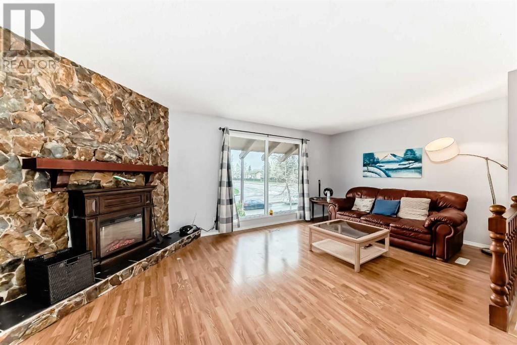 105 BERWICK DRIVE NORTHWEST Image 11