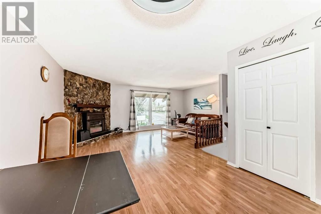 105 BERWICK DRIVE NORTHWEST Image 16