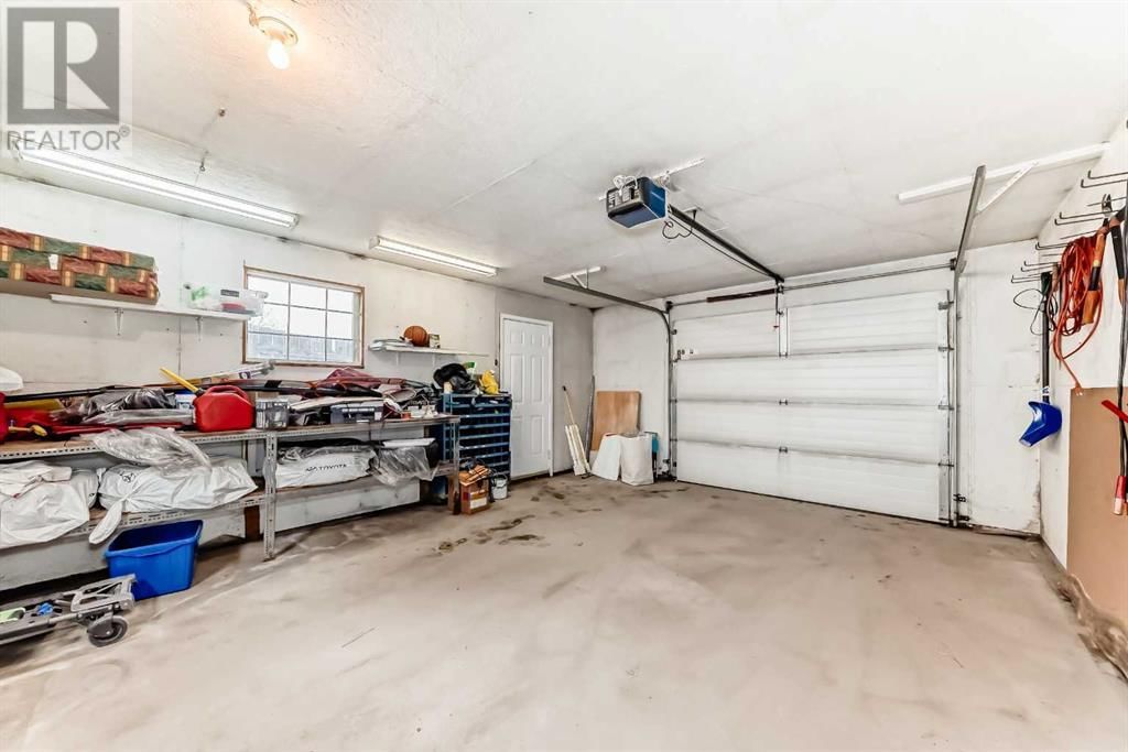 105 BERWICK DRIVE NORTHWEST Image 37