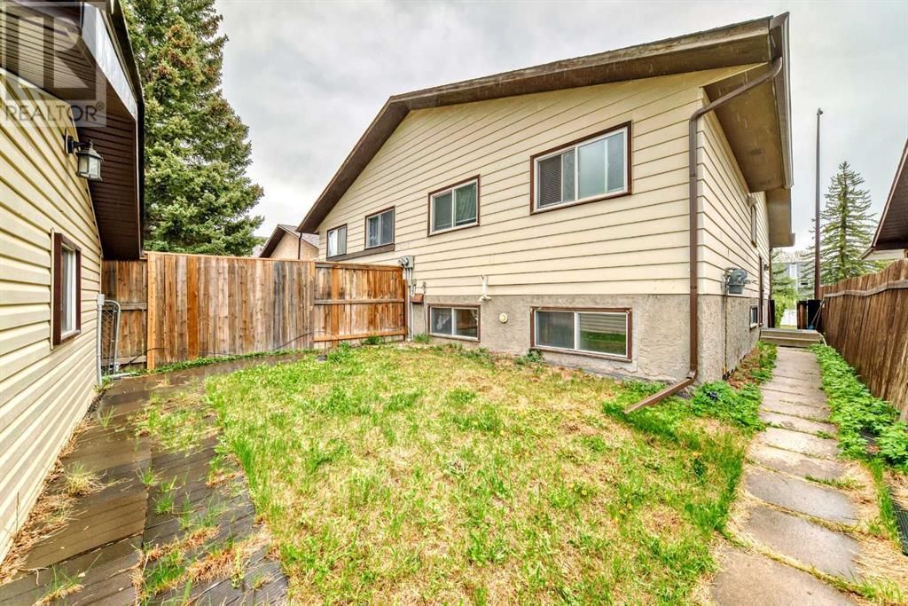 105 BERWICK DRIVE NORTHWEST Image 40