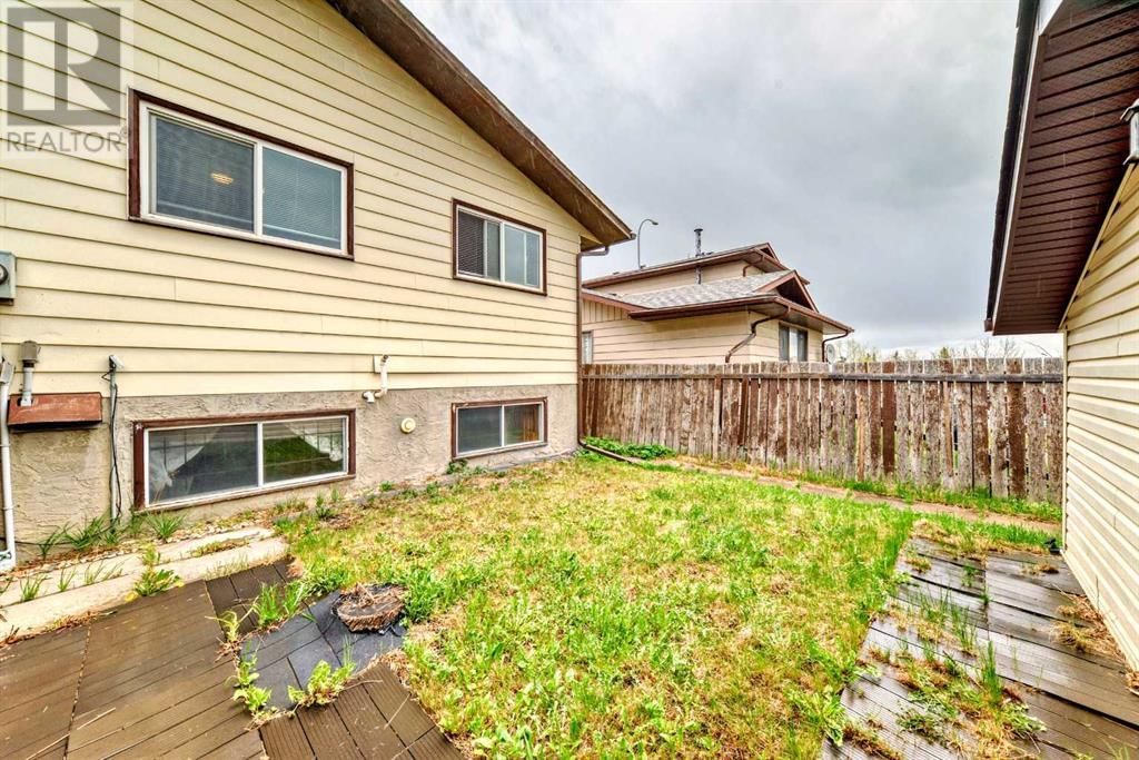 105 BERWICK DRIVE NORTHWEST Image 41