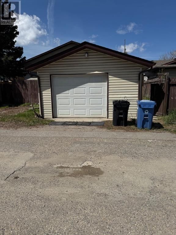 105 BERWICK DRIVE NORTHWEST Image 46