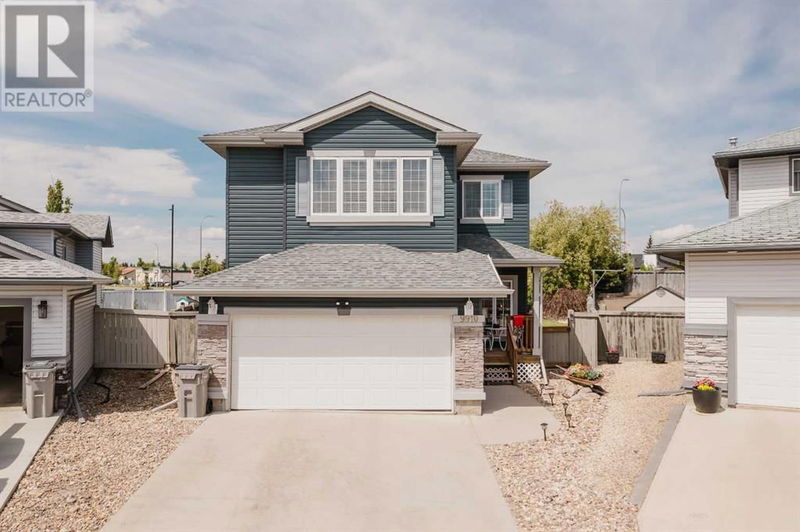 9910 90a Street Grande Prairie, Alberta
