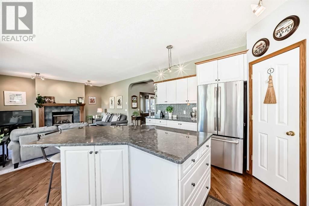 126 GLENEAGLES TERRACE Image 11