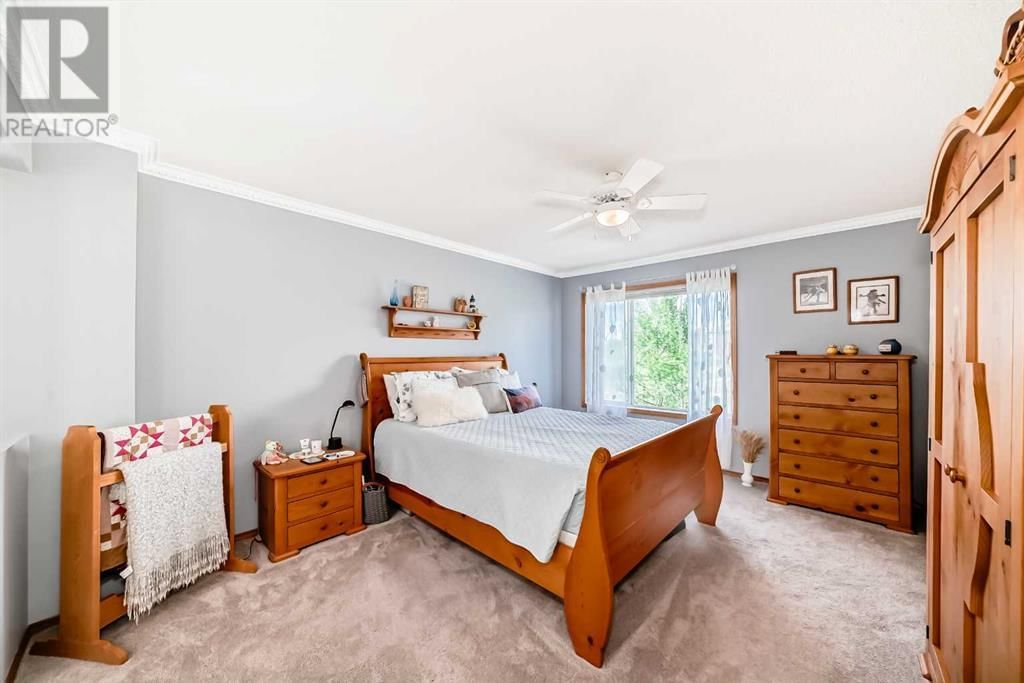 126 GLENEAGLES TERRACE Image 22
