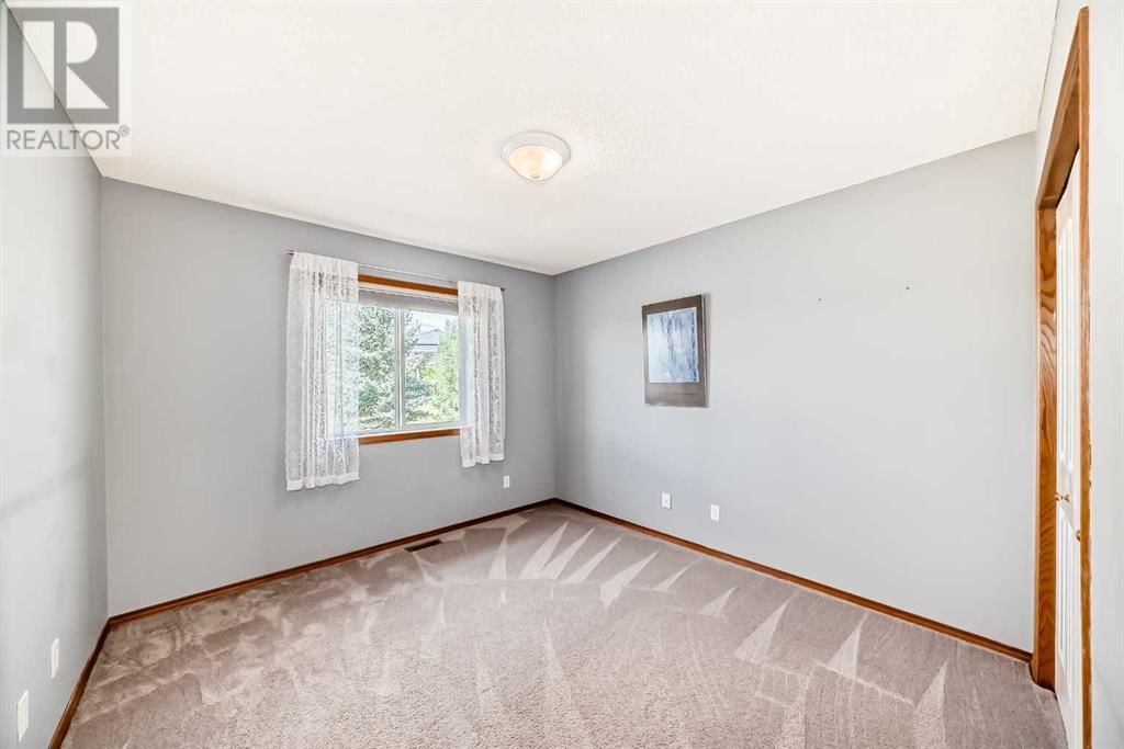 126 GLENEAGLES TERRACE Image 27
