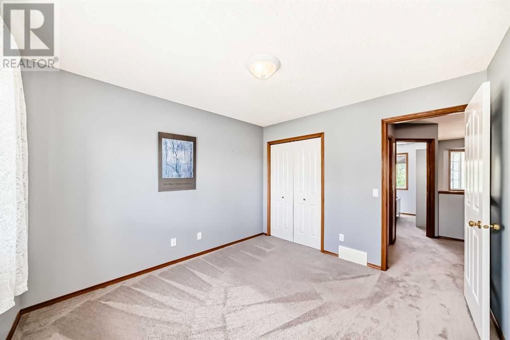 126 GLENEAGLES TERRACE Image 28