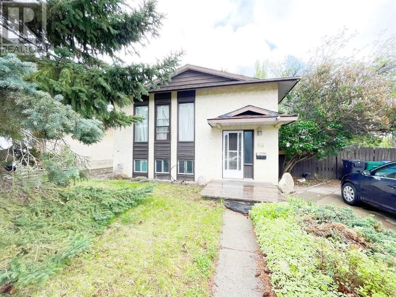 40 Mohawk Road West Lethbridge, Alberta