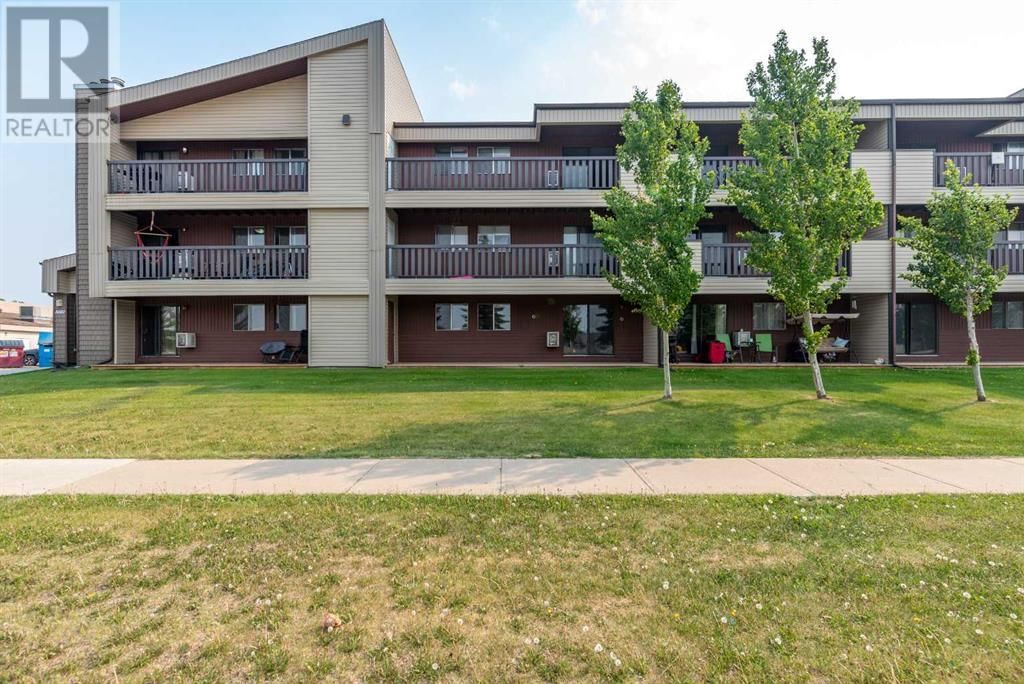 5607 31 STREET Image 1