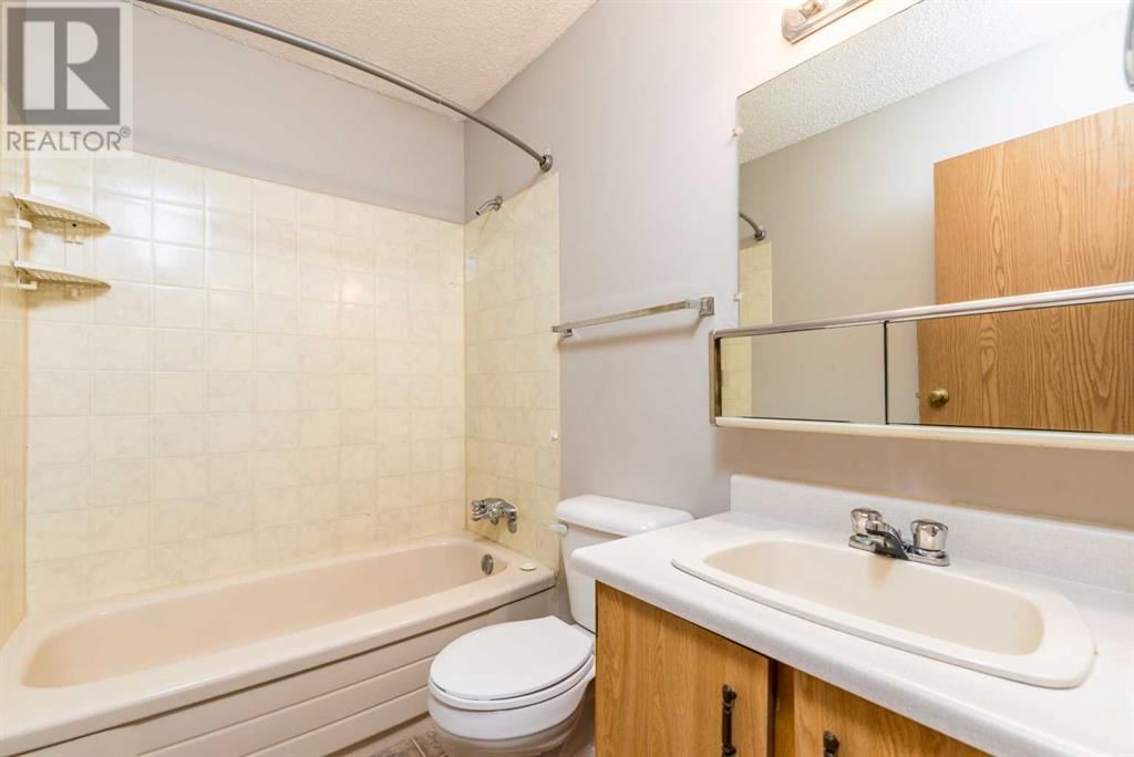 5607 31 STREET Image 11