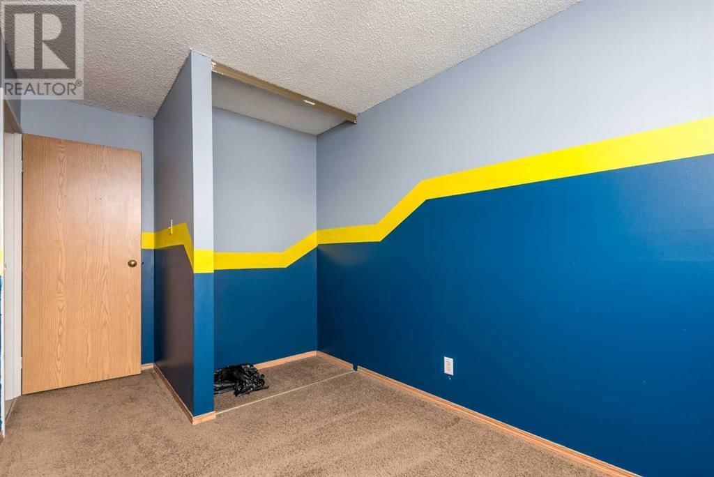 5607 31 STREET Image 15