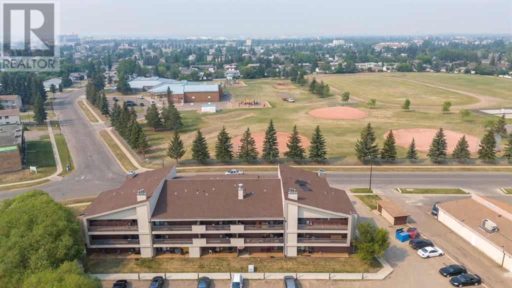 5607 31 STREET Image 28