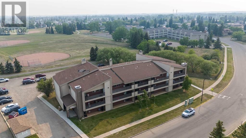 5607 31 STREET Image 32