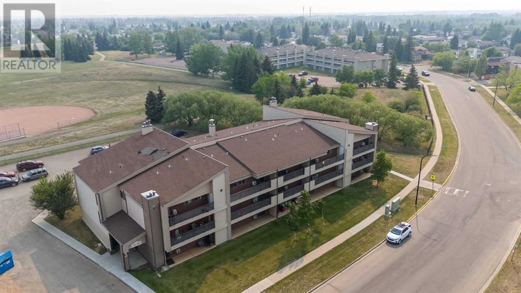 5607 31 STREET Image 33