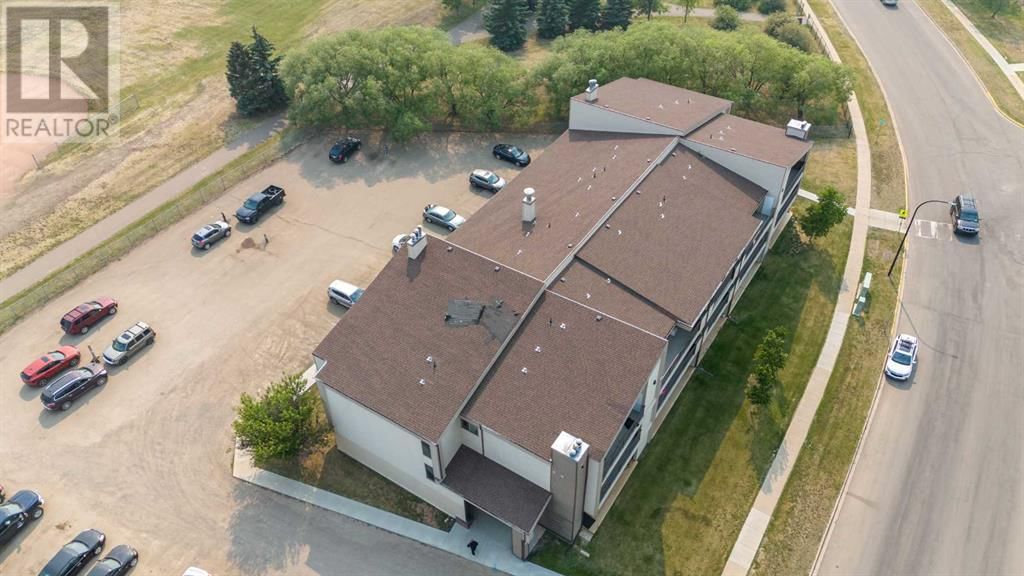 5607 31 STREET Image 34