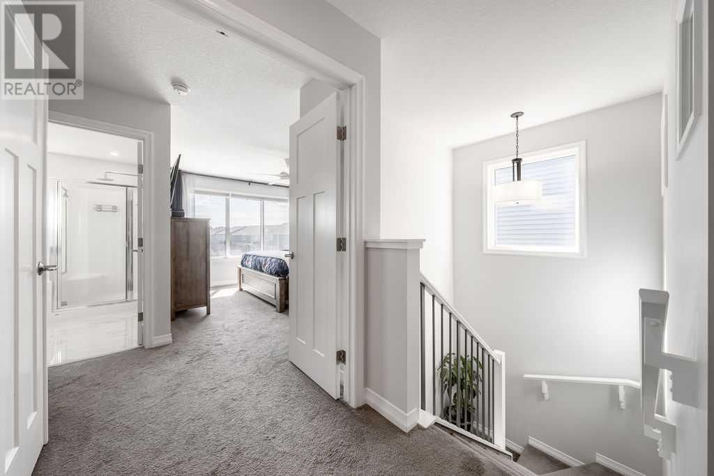 7 SUNDOWN CRESCENT Image 21