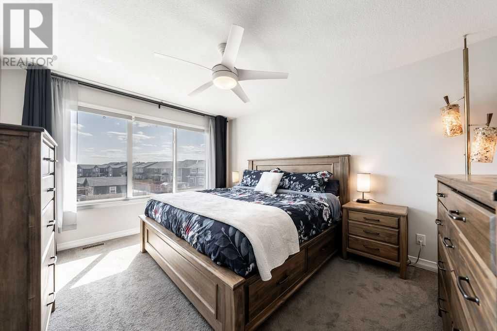 7 SUNDOWN CRESCENT Image 23
