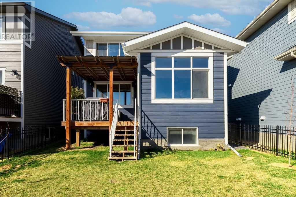 7 SUNDOWN CRESCENT Image 42