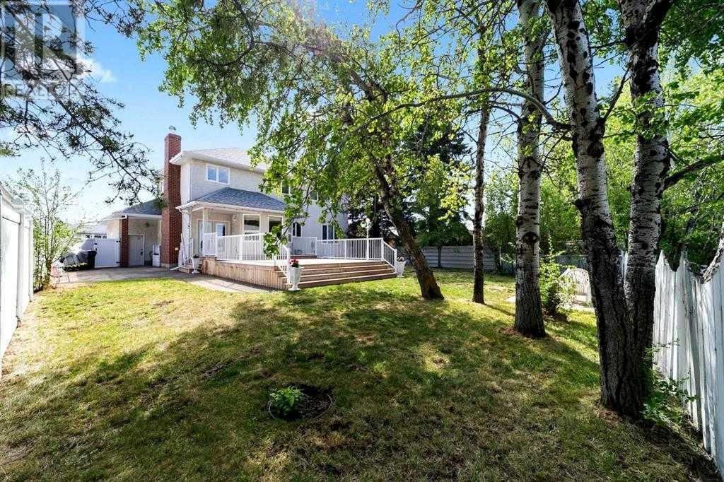 4304 75 STREET Image 3