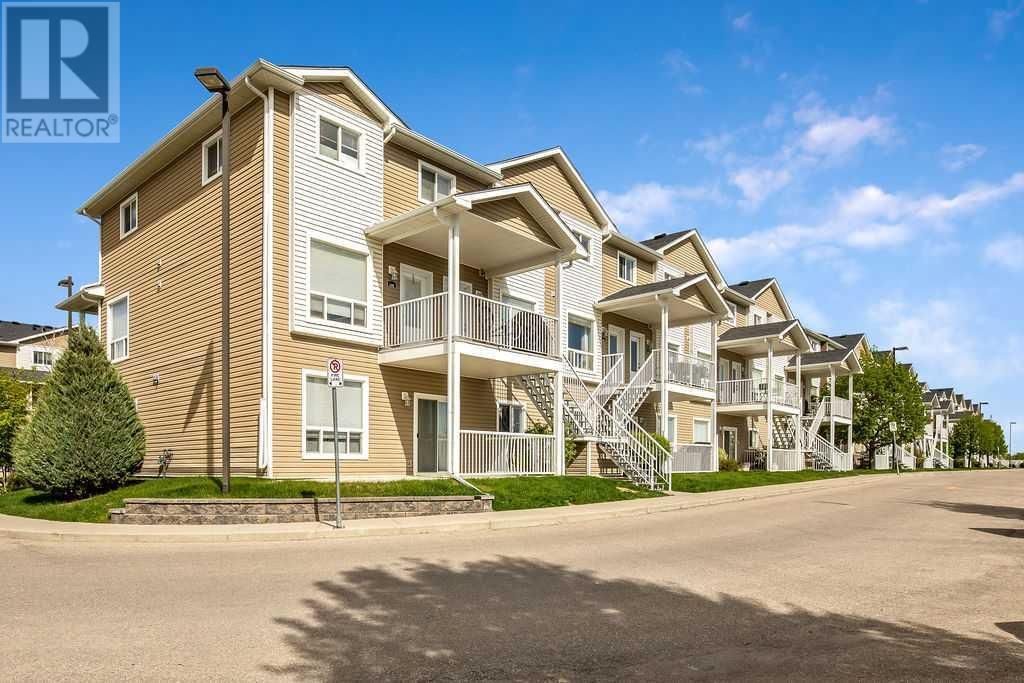 106 SUNRISE TERRACE NORTHEAST Image 32