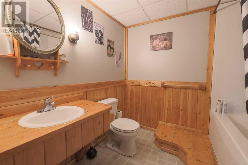 381 ROCKY MTN. HOUSE Image 26
