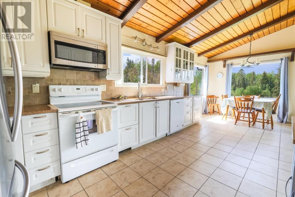 381 ROCKY MTN. HOUSE Image 9