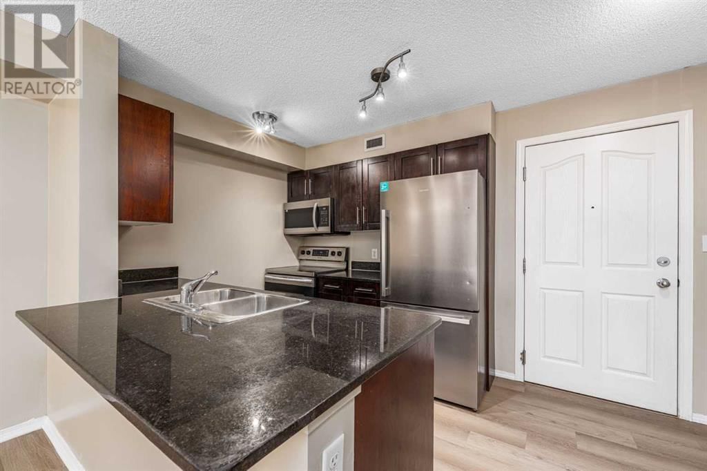 7130 80 AVENUE NORTHEAST Image 3