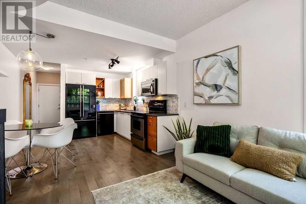 315 24 AVENUE SOUTHWEST Image 3