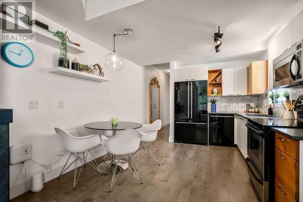 315 24 AVENUE SOUTHWEST Image 9