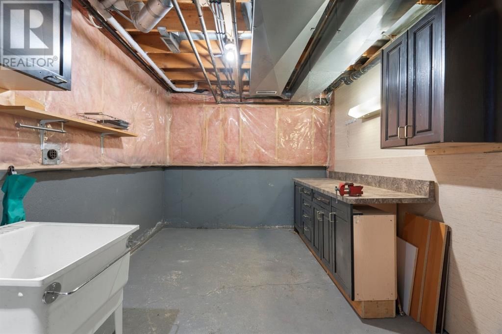 243 CHRISTIE PARK MEWS SOUTHWEST Image 34
