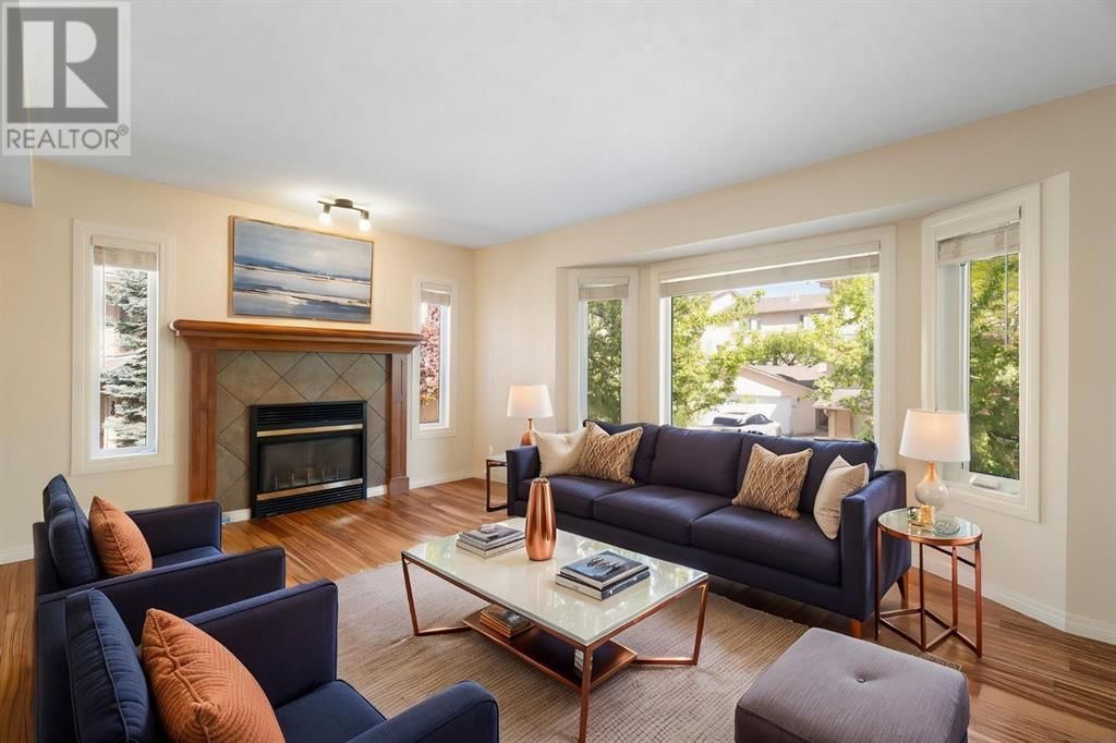243 CHRISTIE PARK MEWS SOUTHWEST Image 9