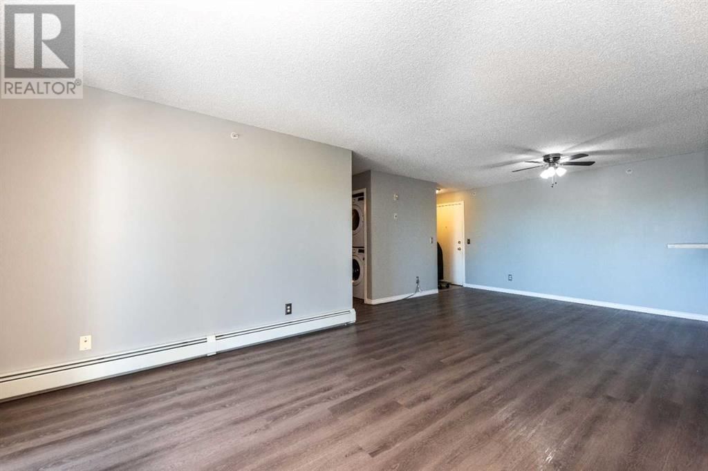 6224 17 AVENUE SOUTHEAST Image 11