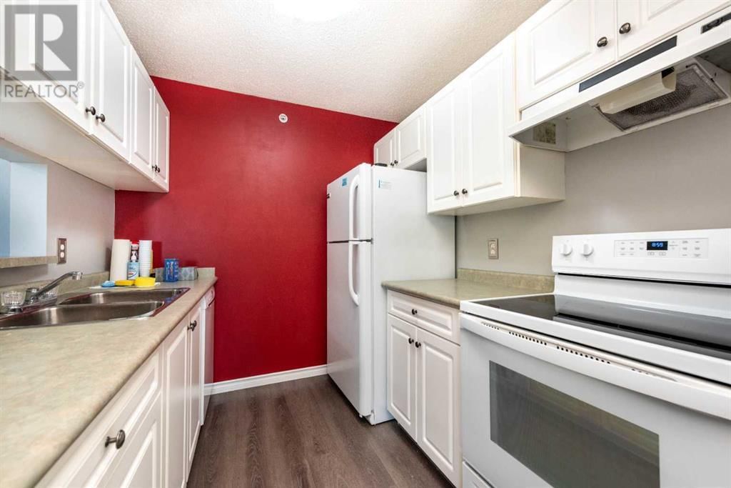 6224 17 AVENUE SOUTHEAST Image 13