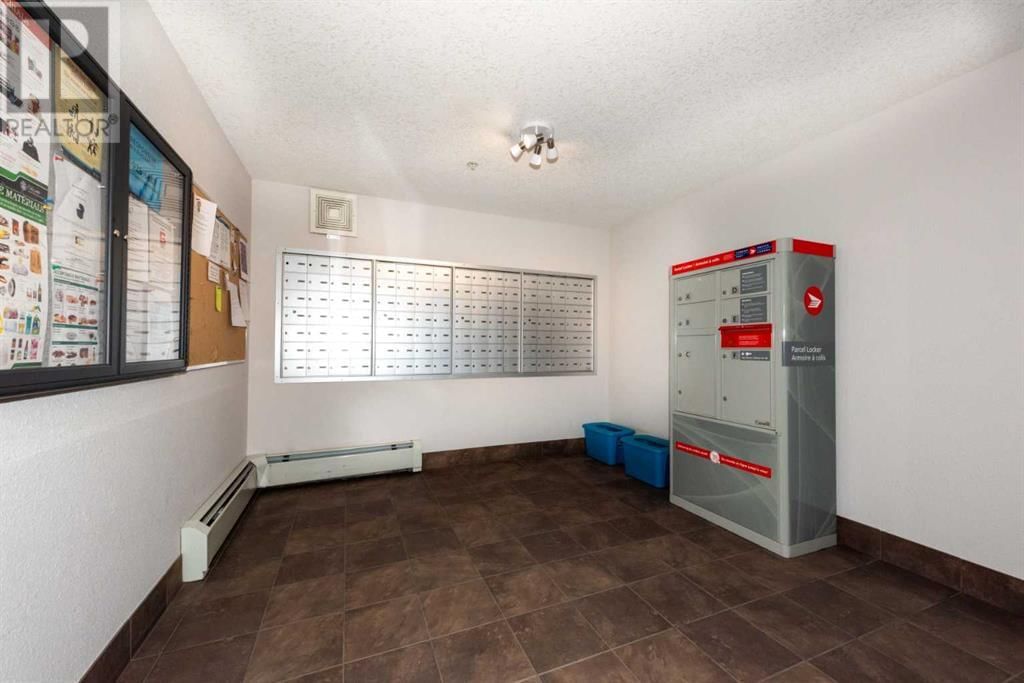 6224 17 AVENUE SOUTHEAST Image 4