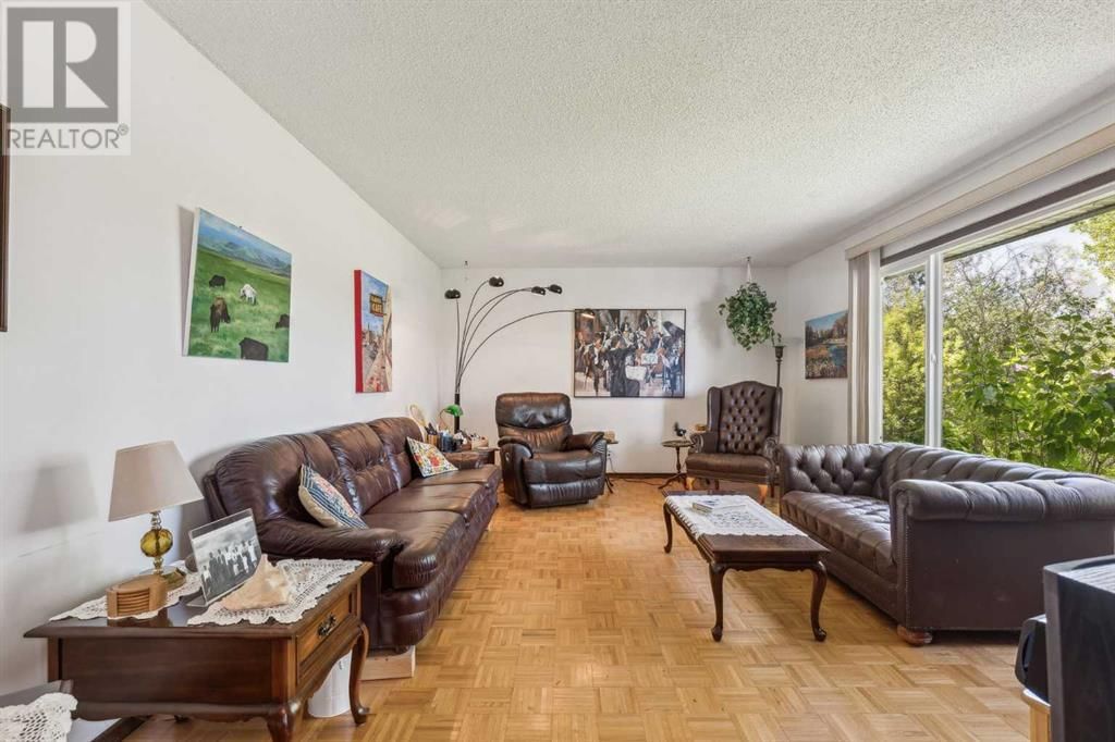530027 56 STREET EAST Image 17