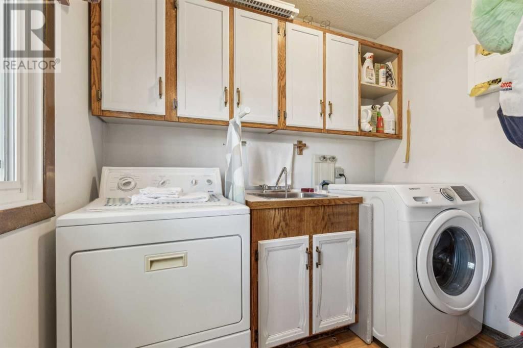 530027 56 STREET EAST Image 23