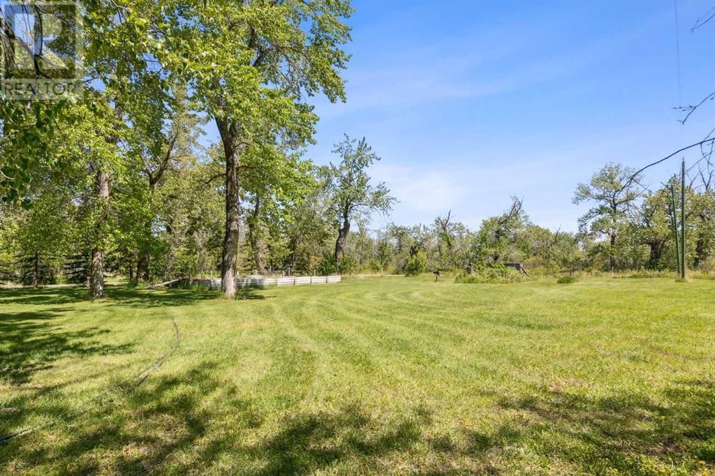 530027 56 STREET EAST Image 44
