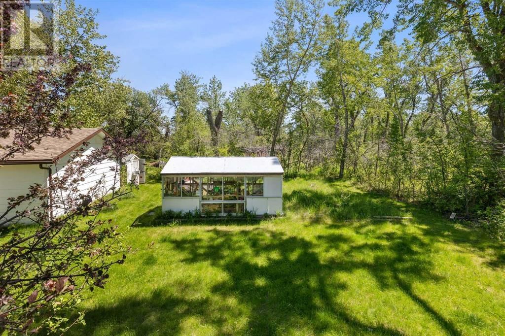 530027 56 STREET EAST Image 45