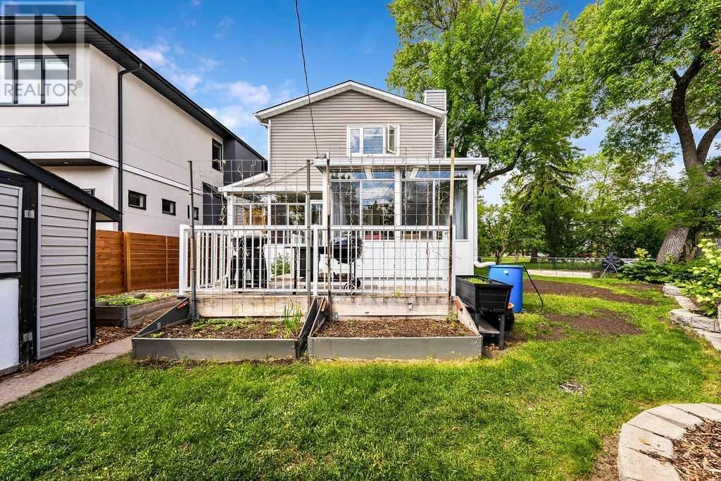439 15 AVENUE NORTHEAST Image 36