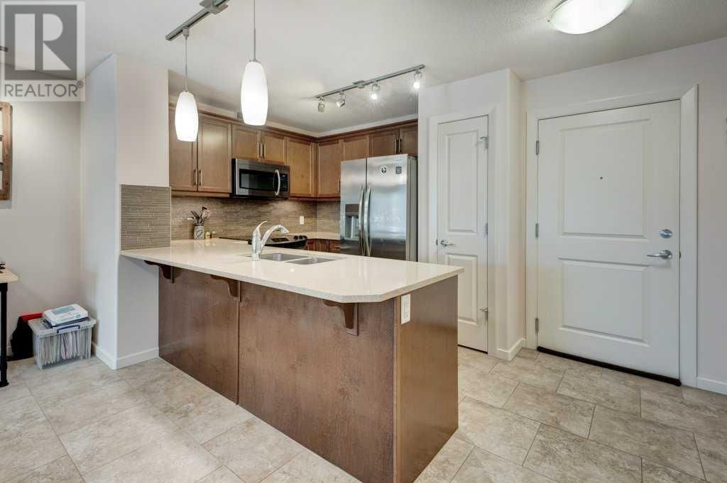 310 MCKENZIE TOWNE GATE SOUTHEAST Image 11