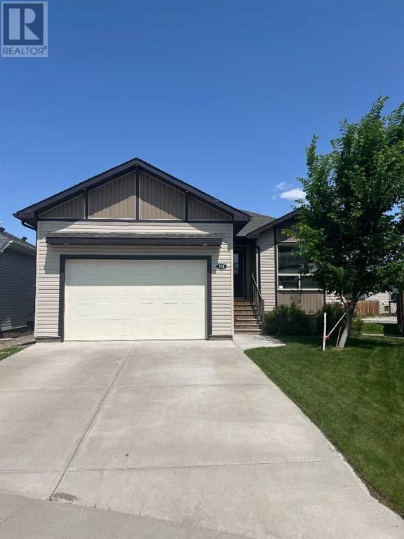 511 Mt. Sundance Place West Lethbridge, Alberta