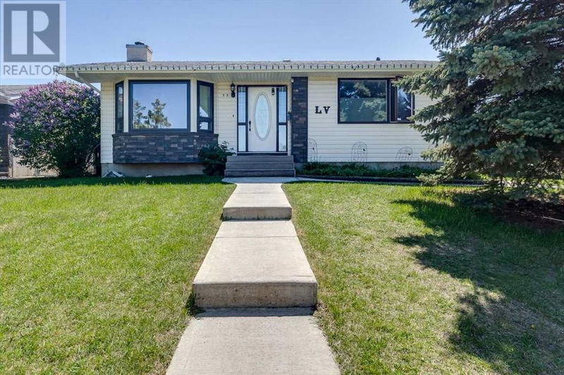 55 Horn Crescent Red Deer, Alberta