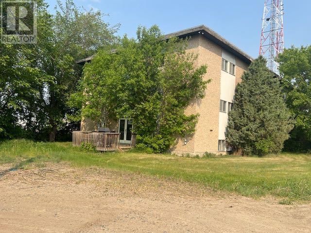1009 1 AVENUE Image 26