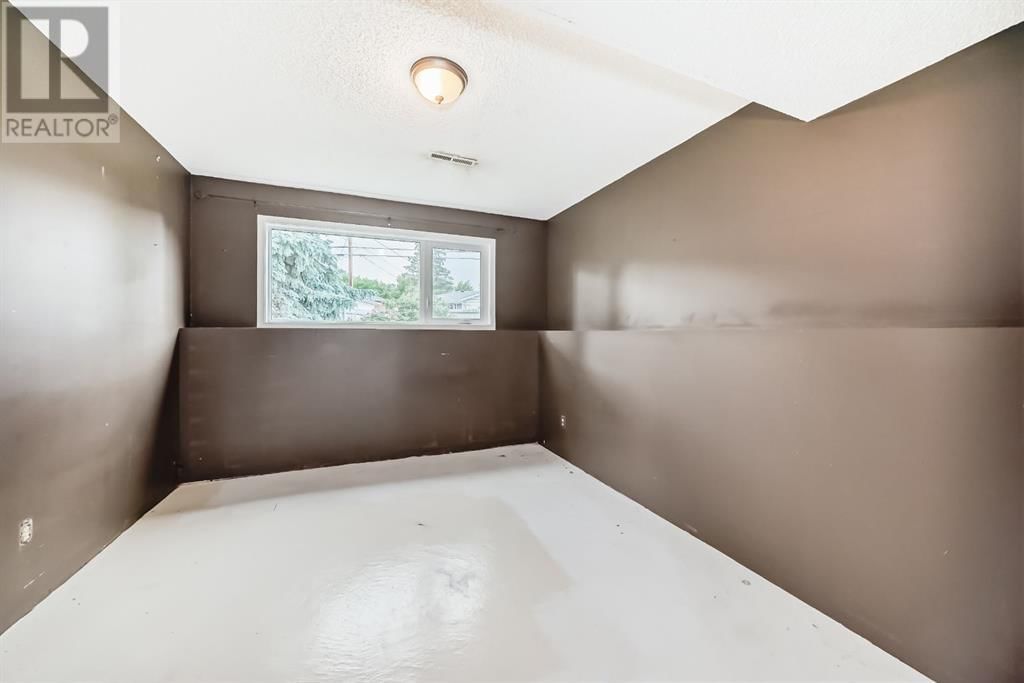5036 MARSHALL ROAD NORTHEAST Image 35