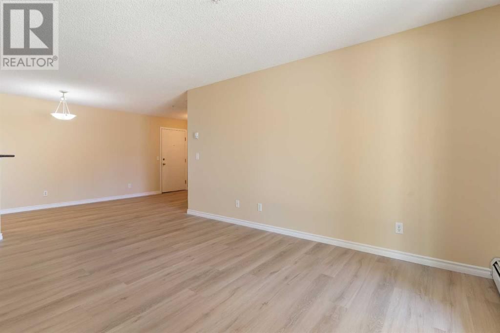 8 BRIDLECREST DRIVE SOUTHWEST Image 12