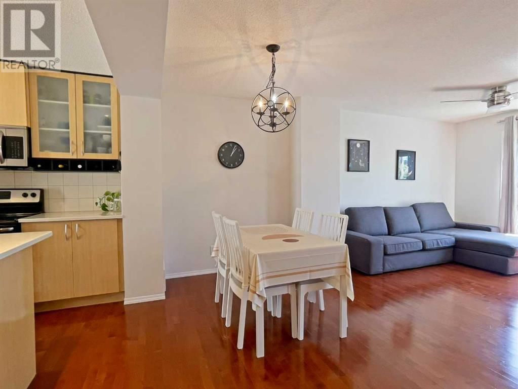 15 TOSCANA GARDENS NORTHWEST Image 13